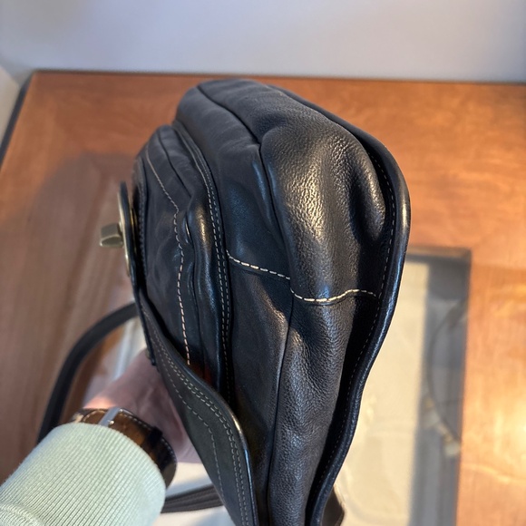 Vintage Coach Legacy Hippie Shoulder Bag Style 10325 – Black Leather with Brass - Picture 11 of 17